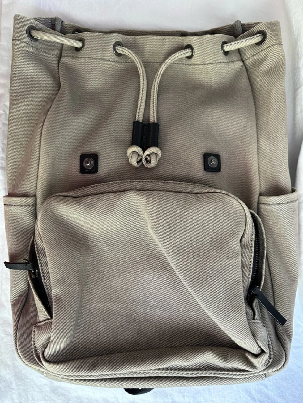 Everlane Modern Snap Canvas Backpack Tan Khaki Leather Trim Drawstring Laptop